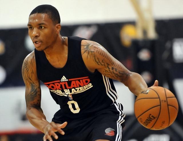 内切与射门 内切与射门